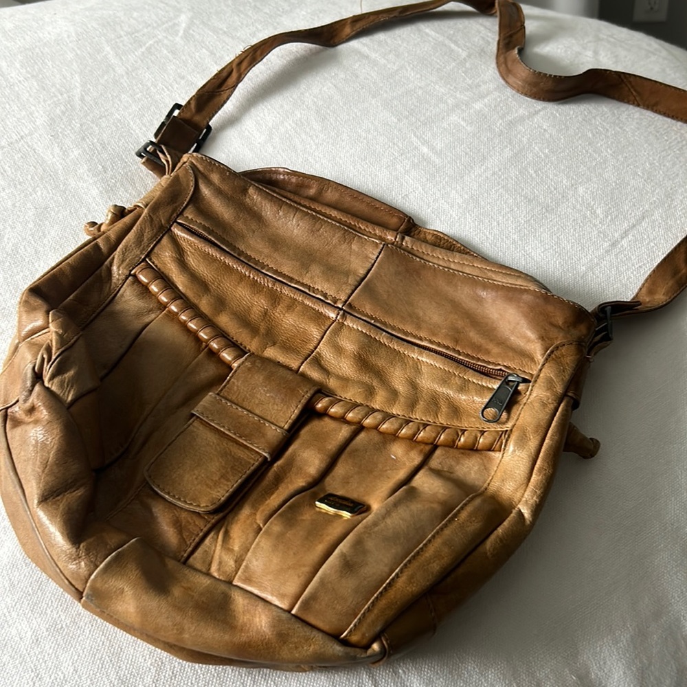 Annalisa‎ Made in Italy Leather Crossbody Bag